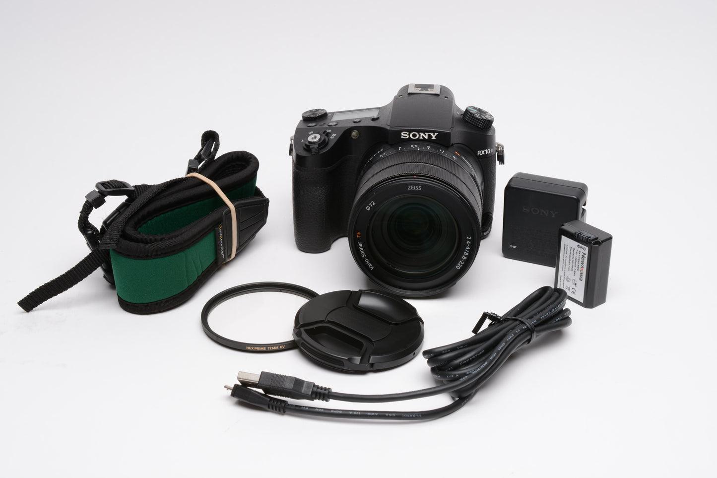 Sony Cyber-Shot RX10 III DSC-RX10M3 Digital Camera, Tested, Great!