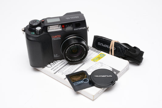 Olympus C3040 Zoom 3.3MP Digital Point&Shoot camera, 128MB card, tested, clean