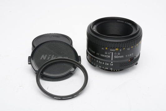 Nikon Nikkor AF 50mm f1.8D Prime lens, caps, cap, UV filter, clean & sharp