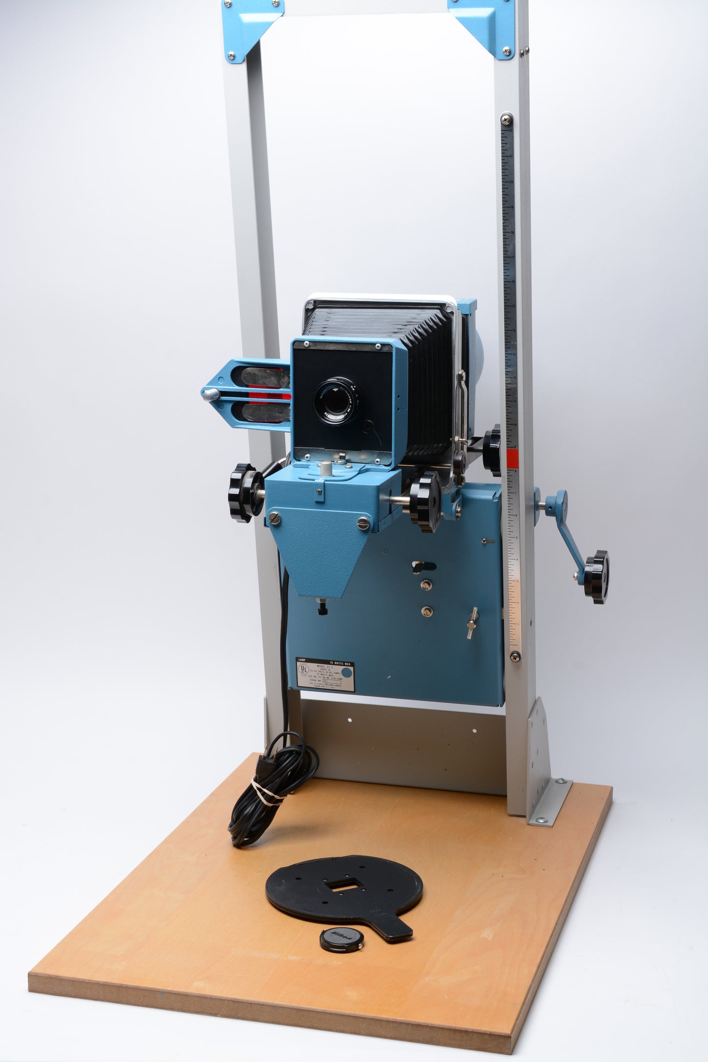 Beseler 23C II Darkroom enlarger w/Nikkor EL 50mm F2.8 & 35mm Neg carrier - Tested