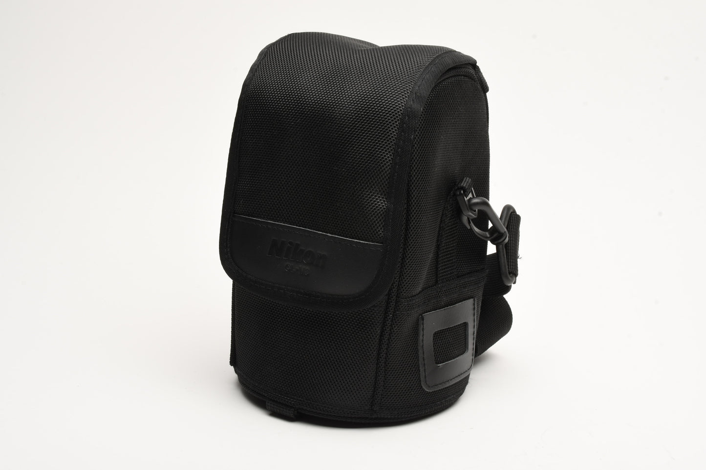 Nikon CL-M3 Padded lens case, Nice & clean w/Strap