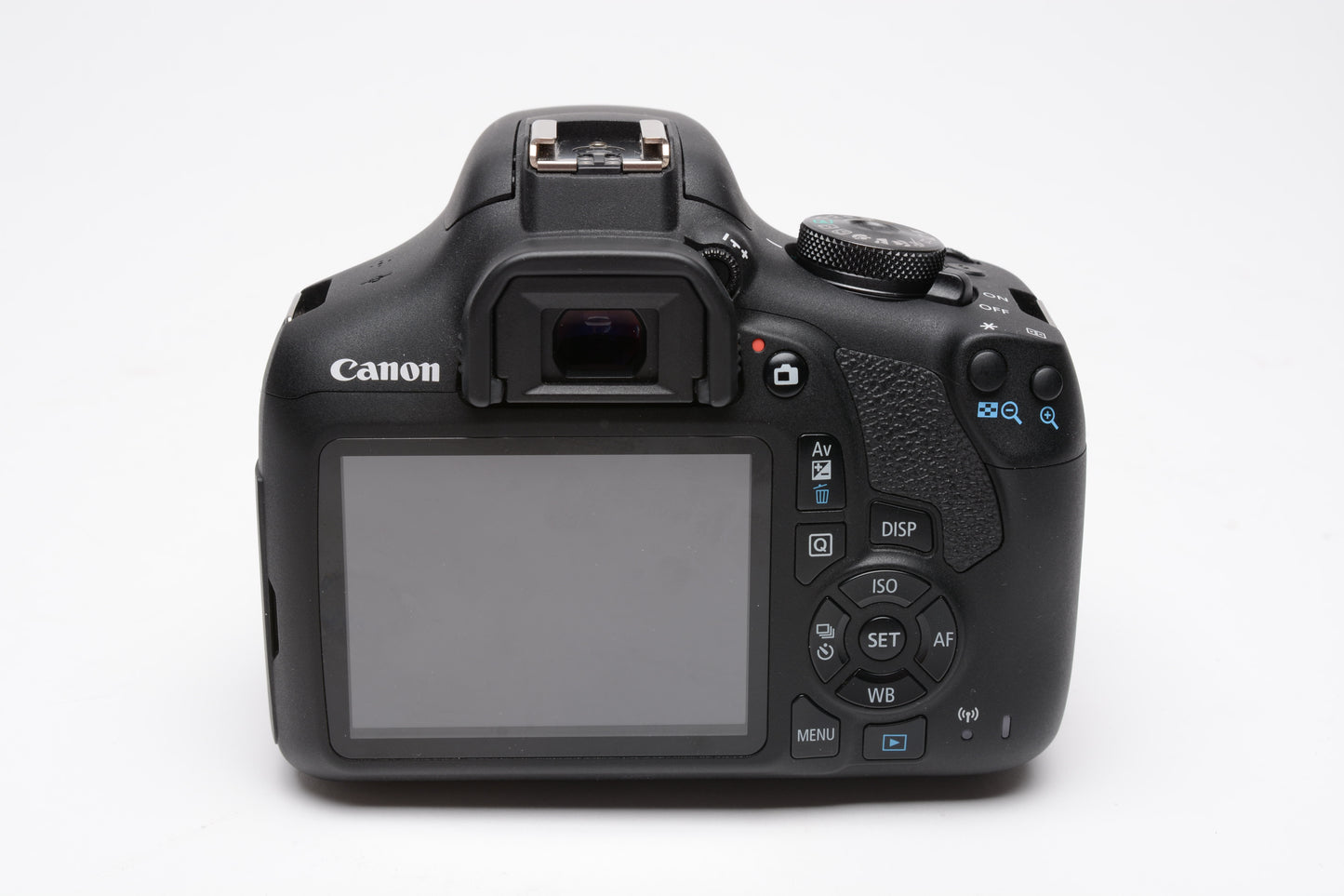 Canon Rebel T7 DSLR w/18-55mm f3.5-5.6 IS II, 2 Batts, Mint-, Only 3417 Acts!
