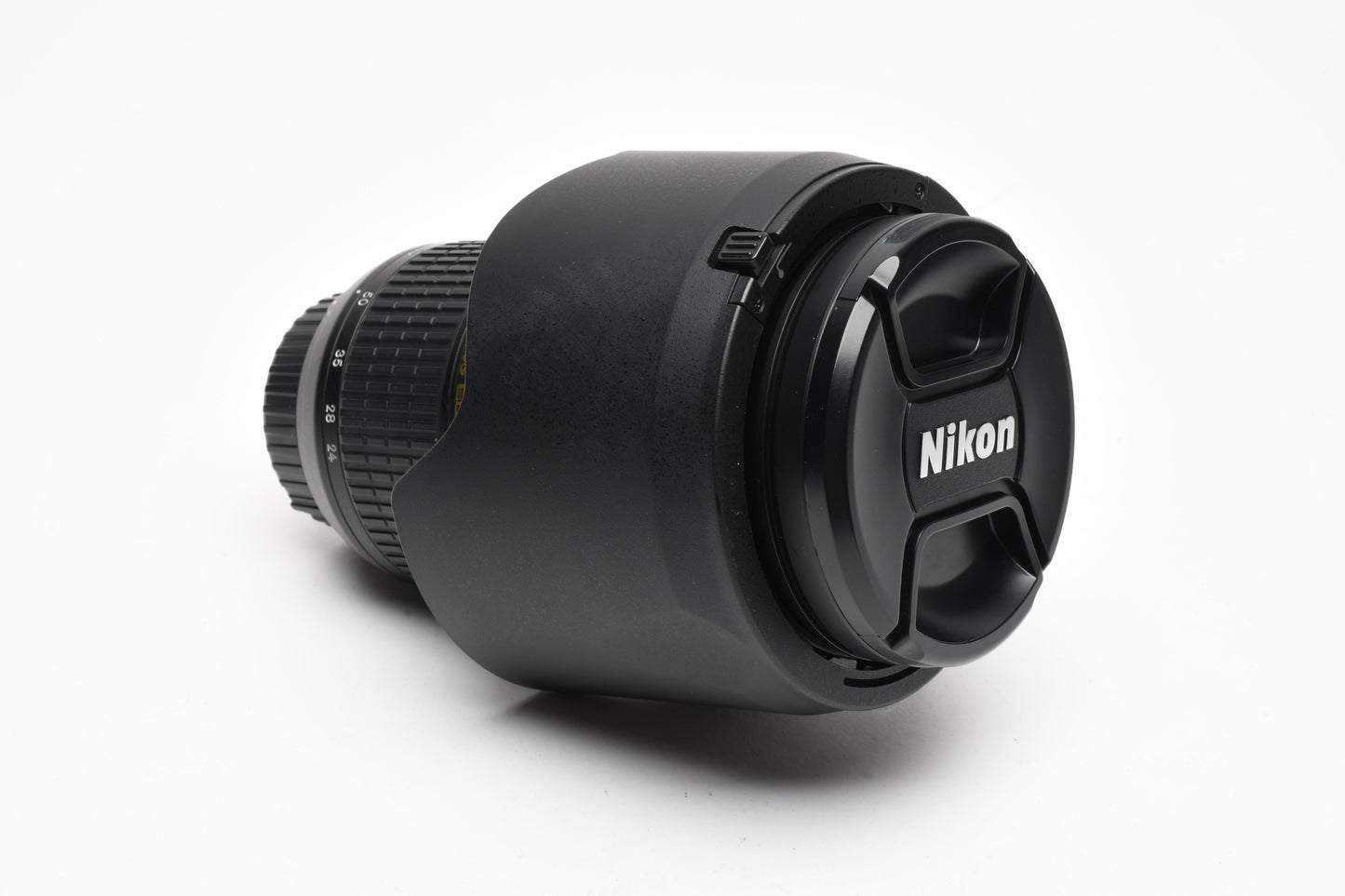 Nikon AFS 24-70mm f2.8G ED SWM Asph. zoom lens, hood, case, Mint-