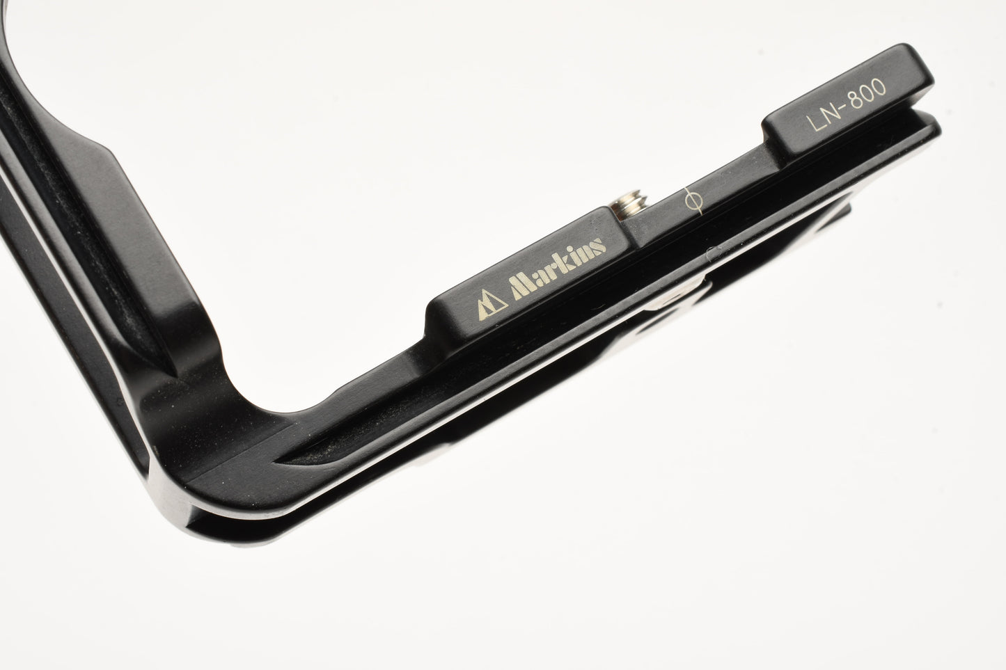 Markins LN-800 L-Bracket for Nikon D800