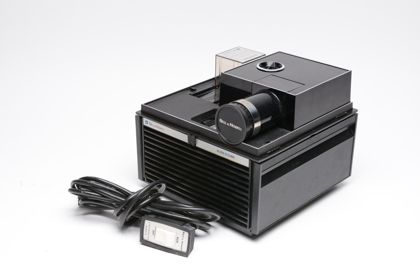 Bell & Howell Slide Cube Projector Model 975 Tested, Works, w/Cube+Remote