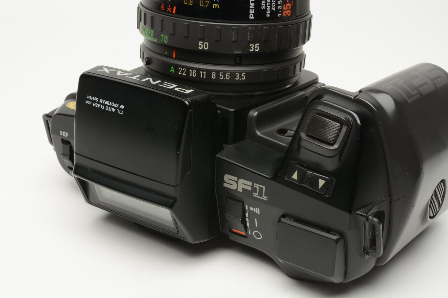 Pentax SF-1 35mm SLR w/AF 35-70mm f3.5-4.5 zoom, tested, good! *Read