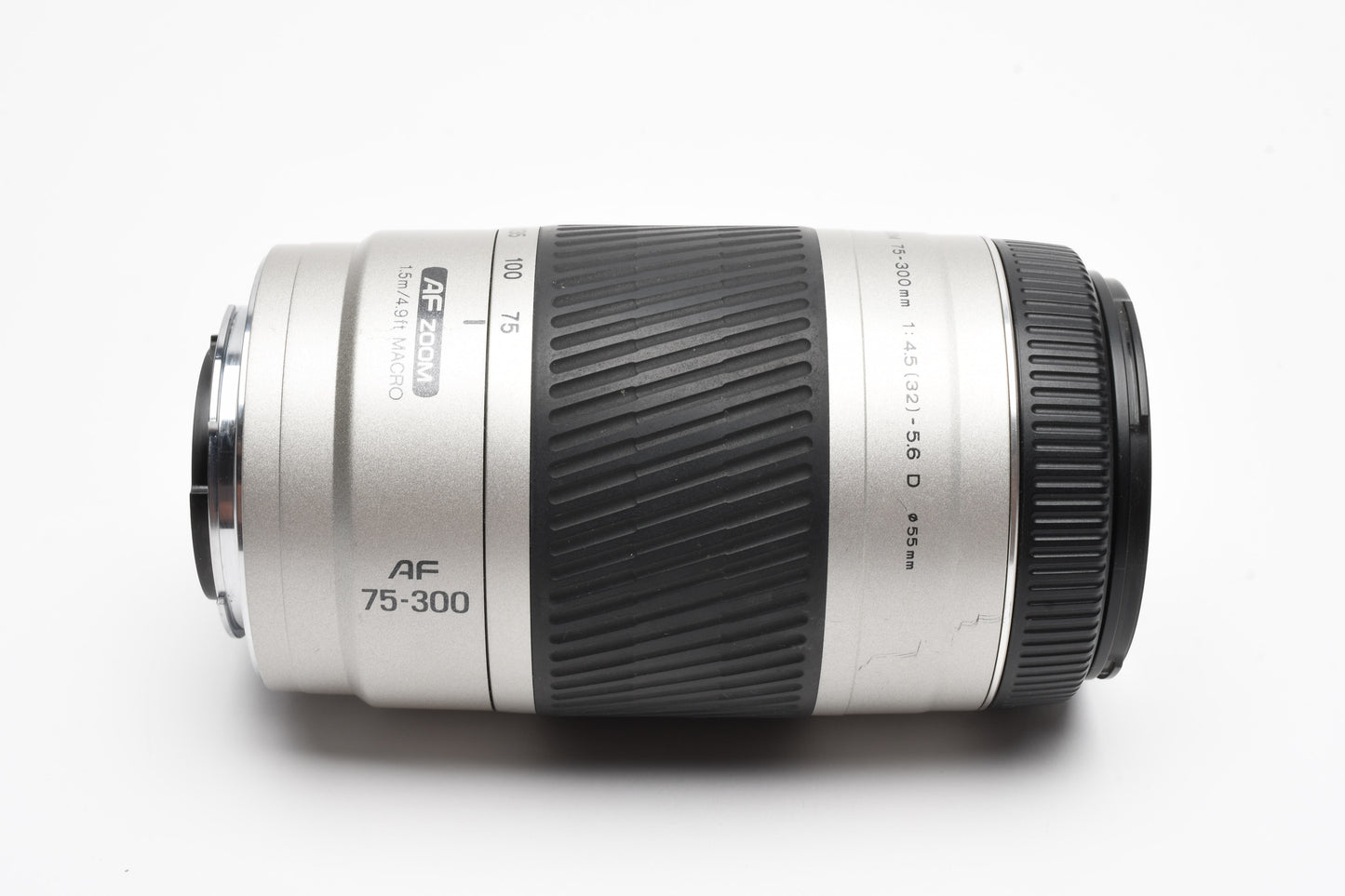 Minolta AF 75-300mm F4.5-5.6D Macro Zoom Lens, caps, UV, nice & clean