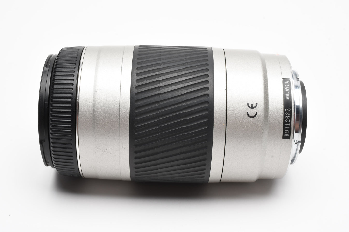 Minolta AF 75-300mm F4.5-5.6D Macro Zoom Lens, caps, UV, nice & clean