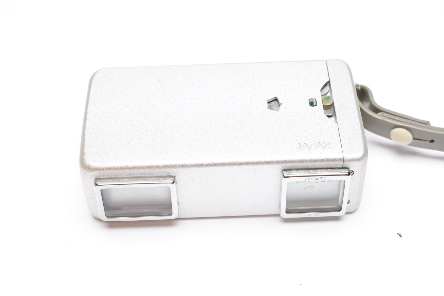 Minolta 16 II camera kit, flash, case, +Film! Very clean