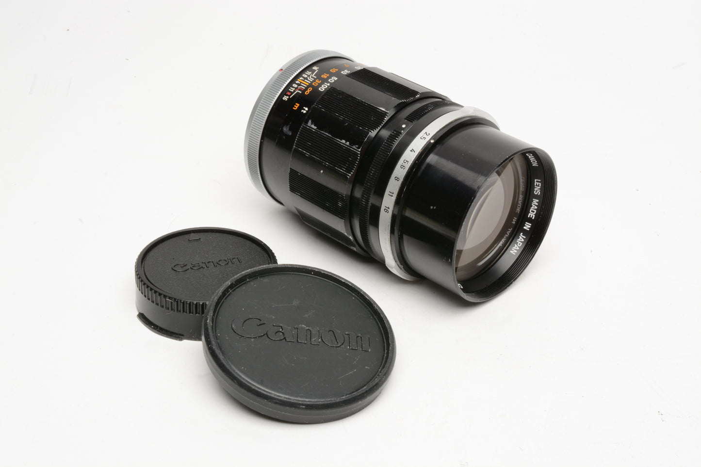 Canon FL 135mm f2.5 Portrait lens, Nice lens, w/Caps