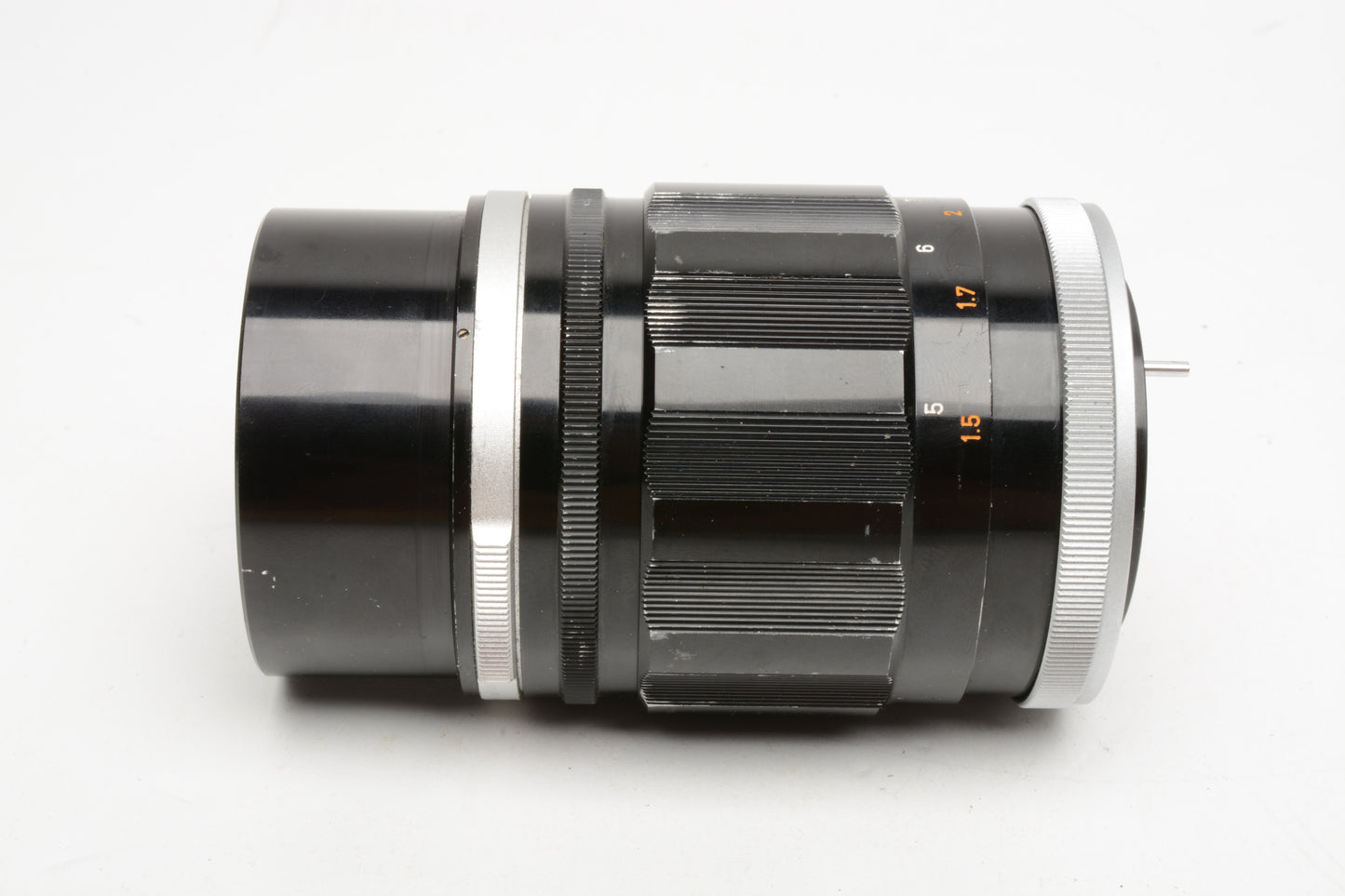 Canon FL 135mm f2.5 Portrait lens, Nice lens, w/Caps