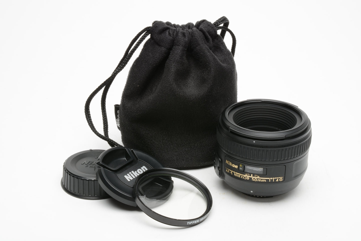 Nikon AF-S Nikkor 50mm f1.4G Lens, caps, pouch, UV filter, clean & sharp!