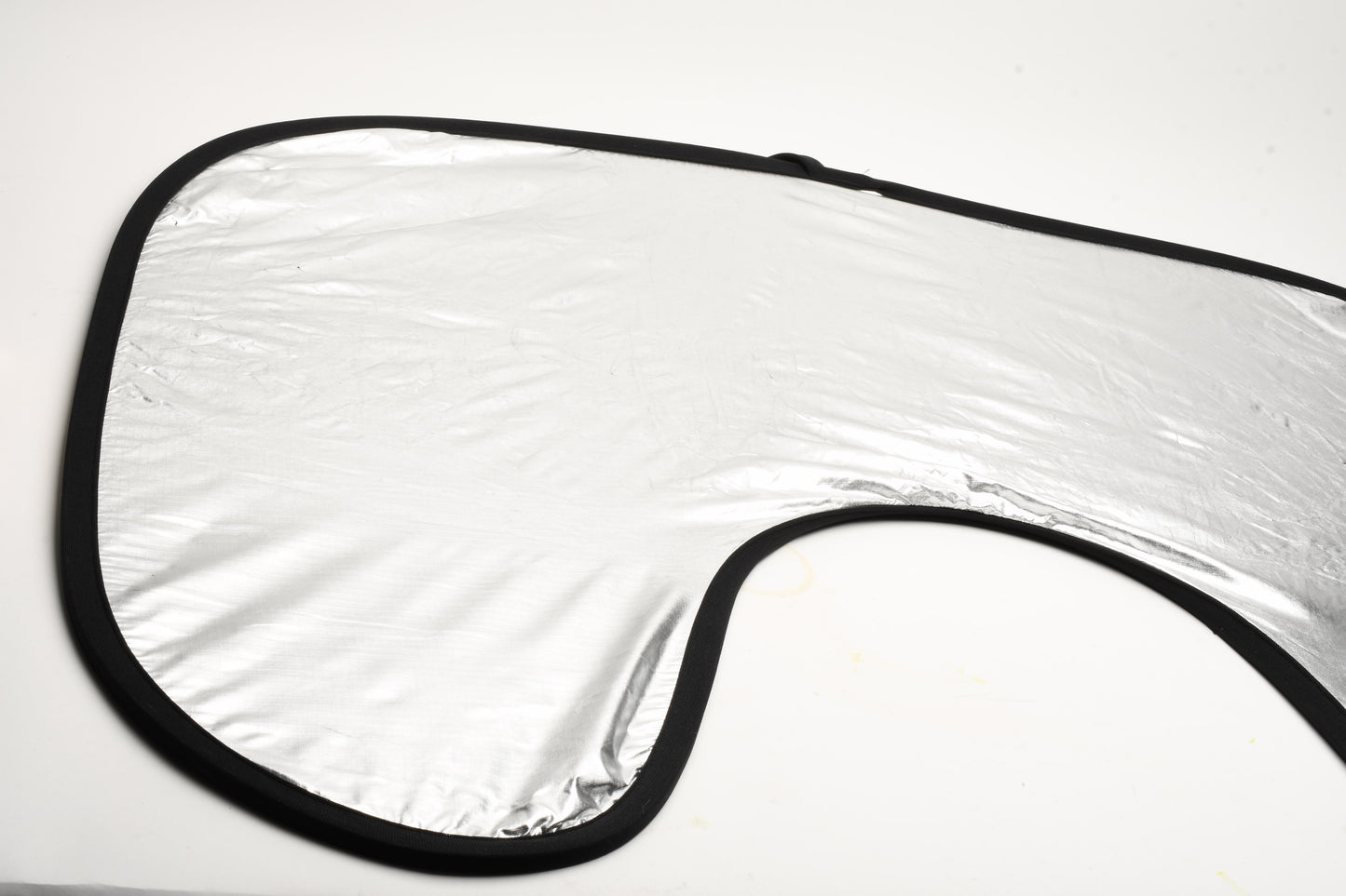 Visual Departures Flex Fill Silver / Black ~40"