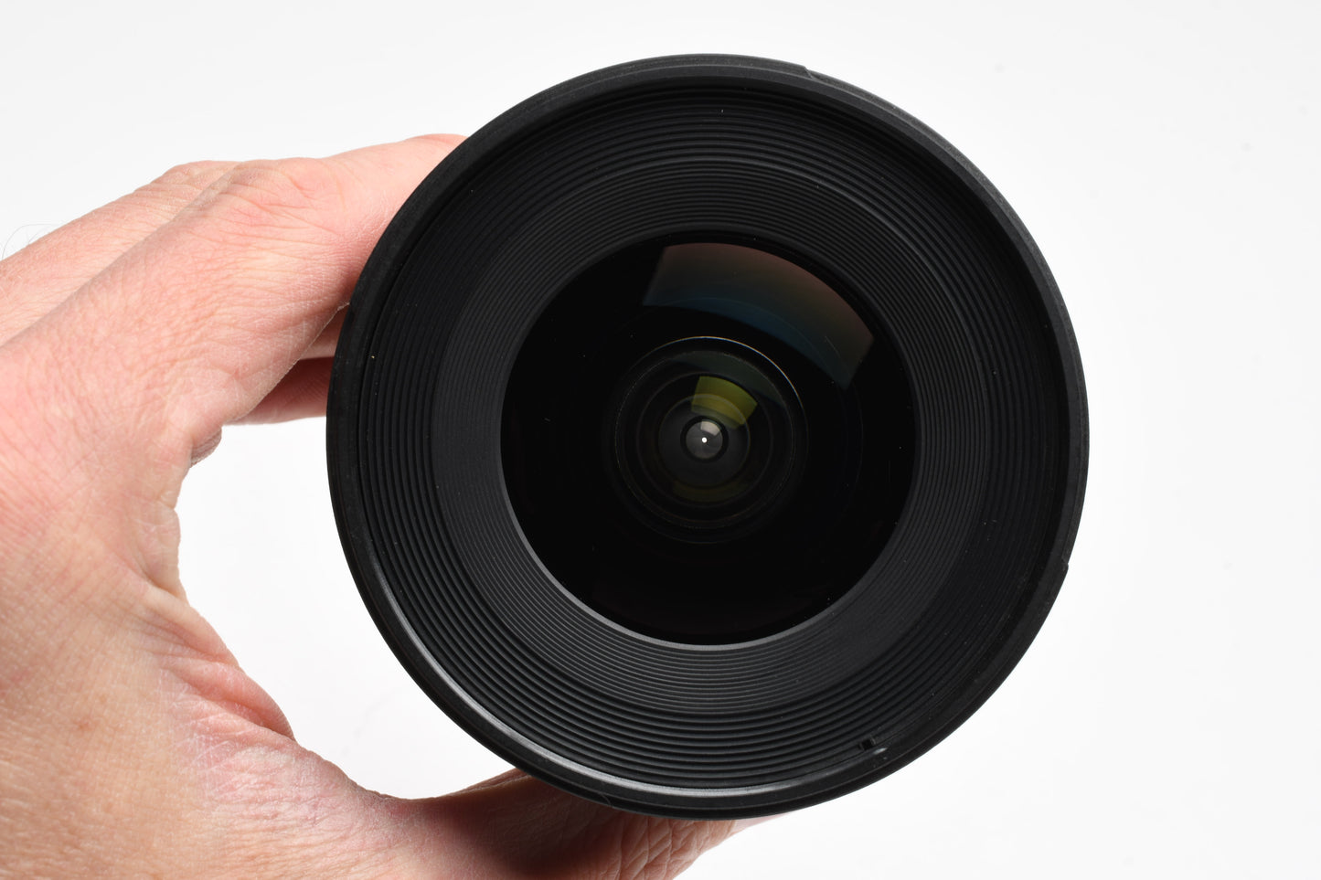 Tamron SP 10-24mm f3.5-4.5 Di II B001 wide zoom for Sony A Mount +Hood, Mint-