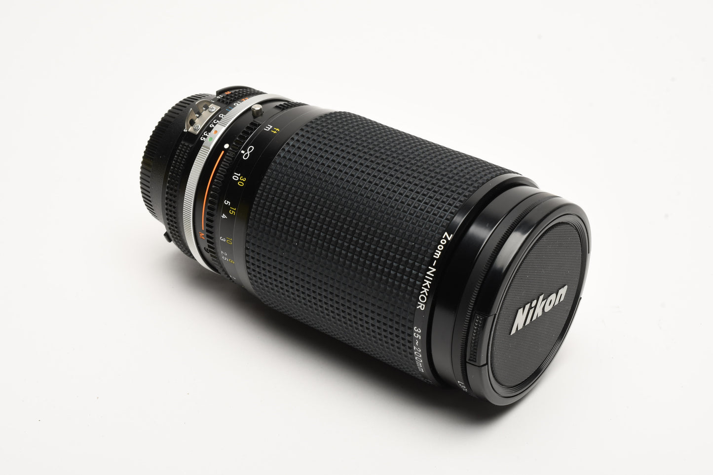 Nikon Nikkor 35-200mm f3.5-4.5 AI-S zoom lens w/Macro + L37c, clean & sharp