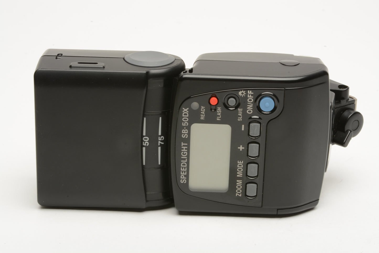 Nikon SB-50DX flash w/diffuser + case