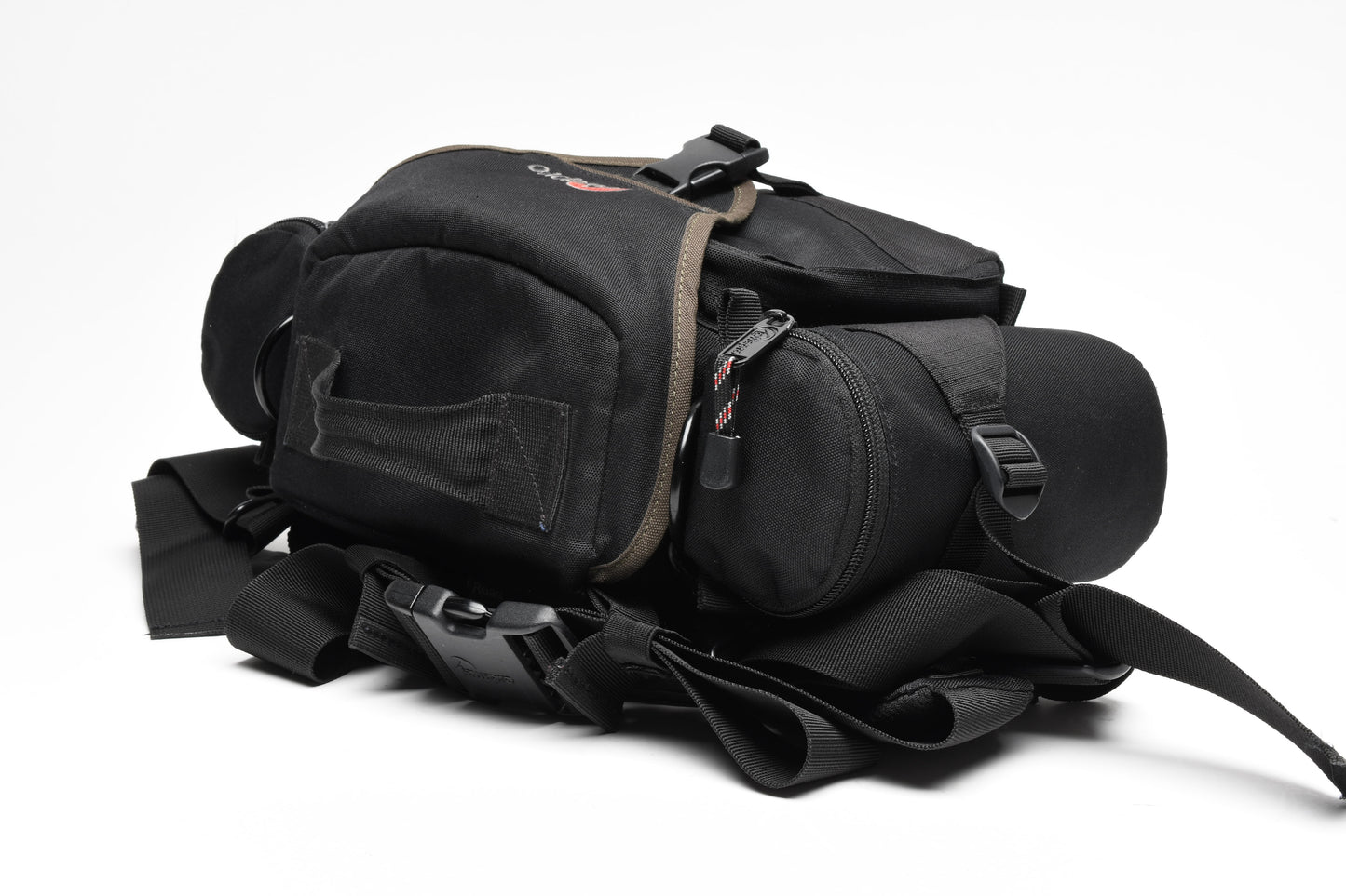 LowePro OffRoad w/2X side lens compartments, very clean