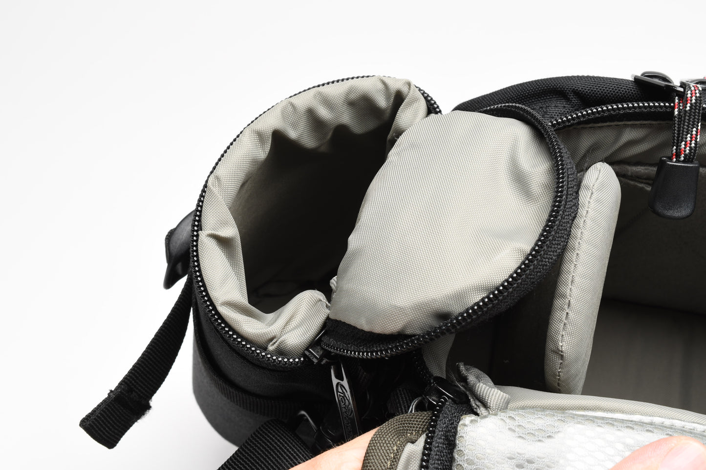 LowePro OffRoad w/2X side lens compartments, very clean