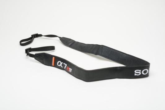 Sony A7R IV Genuine camera strap, clean