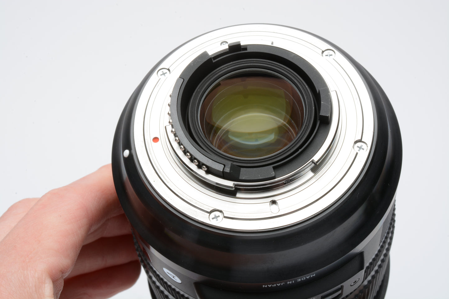 Sigma AF 24-105mm f4 DG OS HSM Art lens for Nikon, caps + hood, Mint-