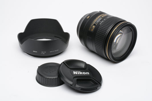 Nikon AF-S Nikkor 24-120mm F4 G ED N Versatile zoom lens, hood+caps, Mint-