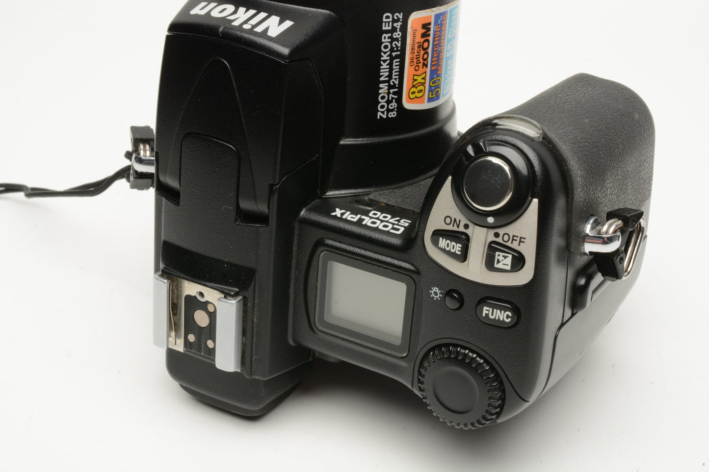 Nikon Coolpix 5700 5MP Digital Point&Shoot camera, CF+case, tested