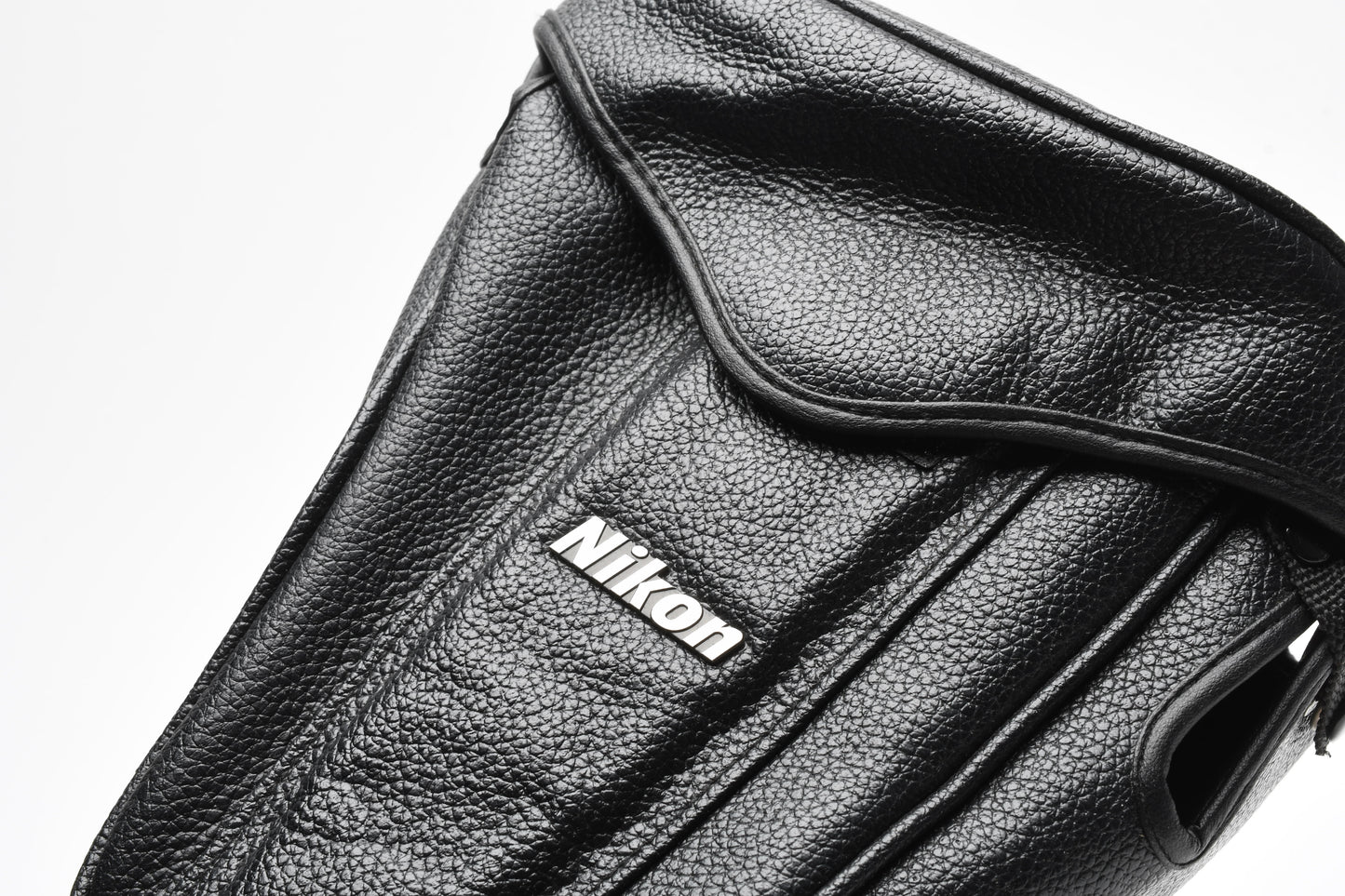 Nikon CF-D200 Semi Soft Holster Case for D200 w/ Lens, Very Clean
