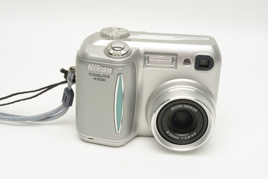 Nikon Coolpix 4300 4MP Digital Point&Shoot camera, Batt+charger+CF, Tested