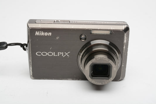 Nikon CoolPix S600 10MP 4X Zoom Digital Point&Shoot Camera Silver, Boxed, Bargain