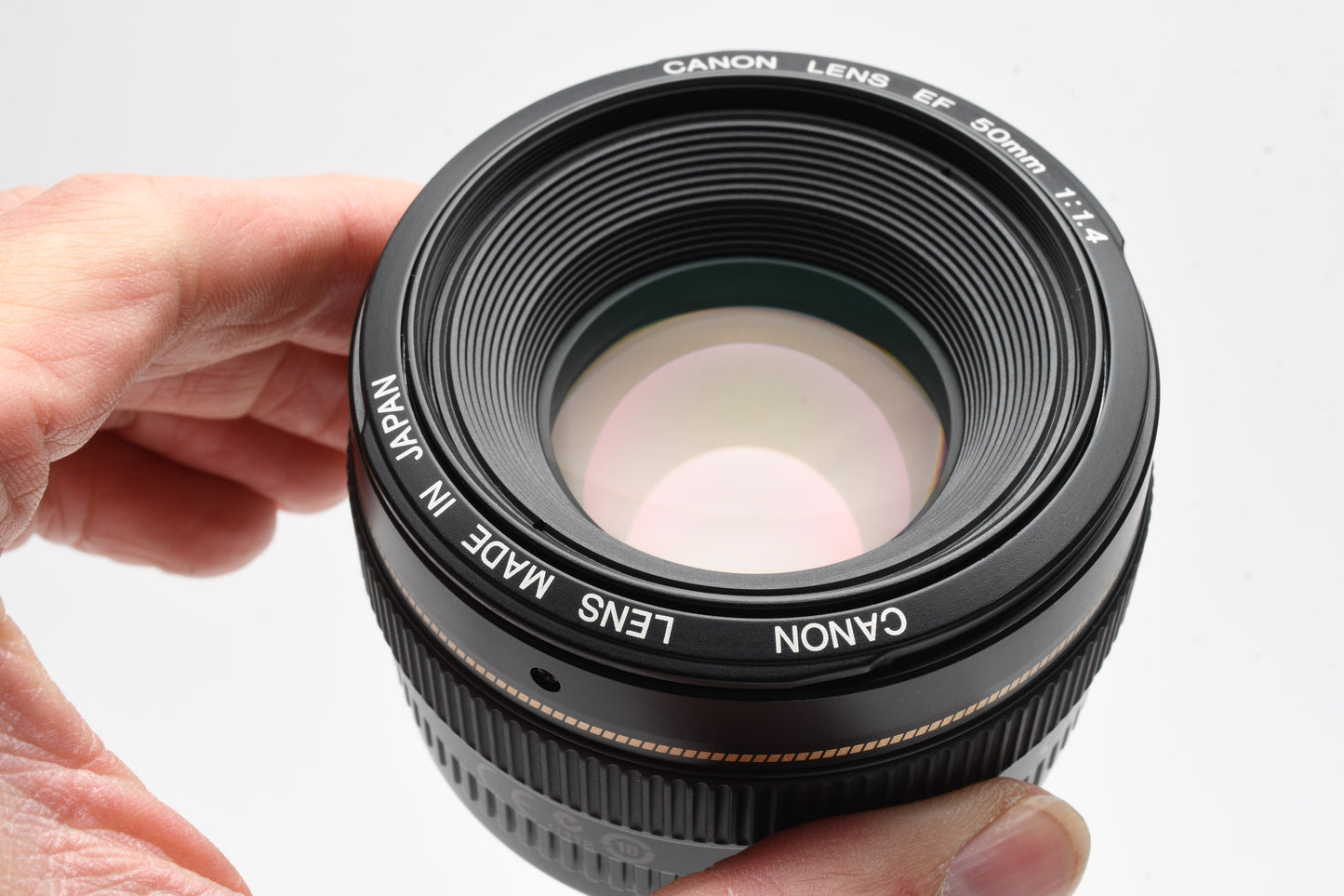 Canon EF 50mm f1.4 USM Lens, Caps, Mint- +UV & ES-71 II lens hood