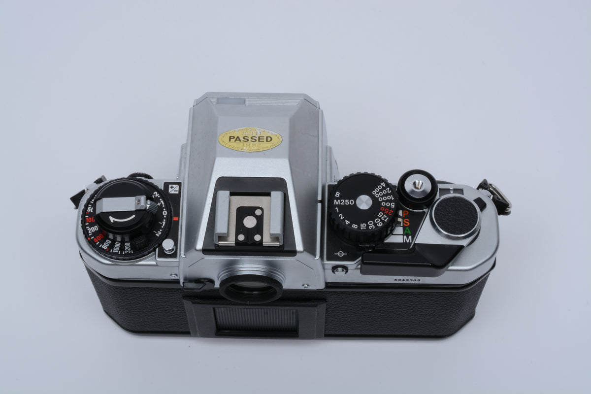 Nikon FA 35mm SLR Black Chrome only w/New seals, tested, Great!
