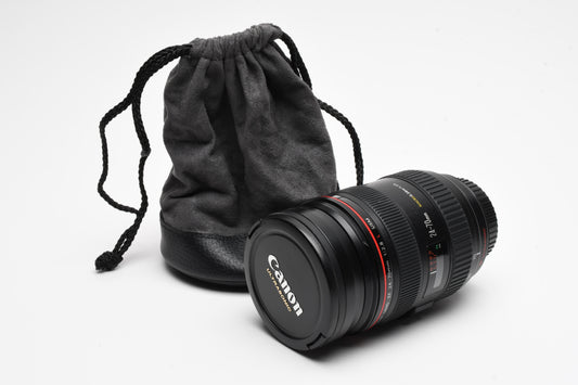 Canon EF 24-70mm f2.8L USM zoom lens + UV, Pouch, Great!
