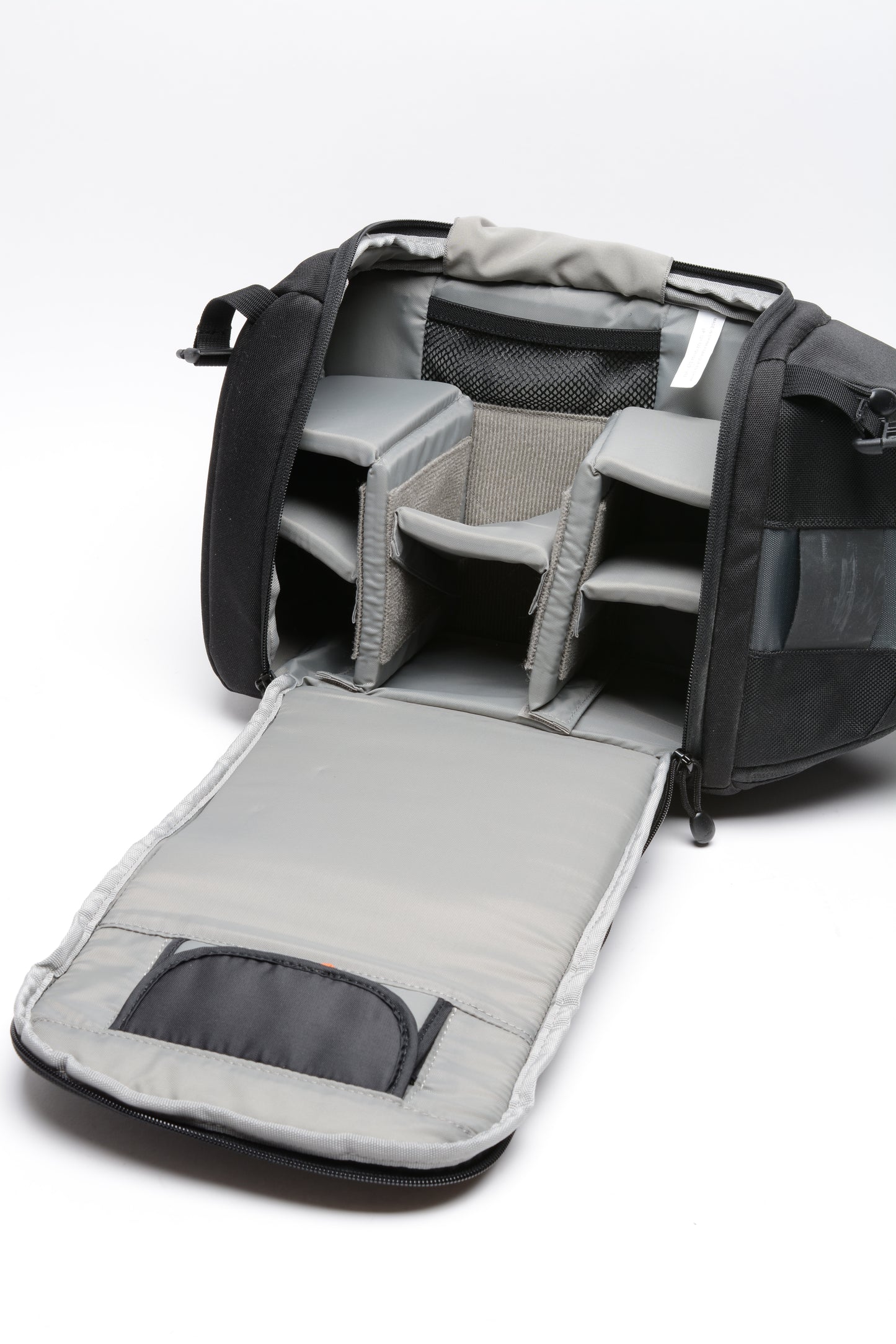 Lowepro SlingShot 200AW Camera SlingPack - Black, NEW