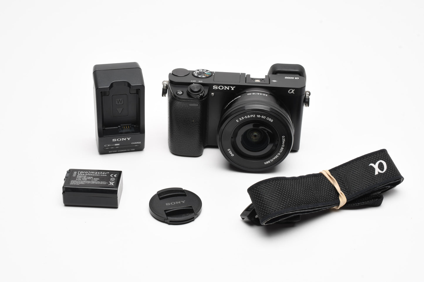 Sony A6400 Mirrorless w/16-50mm zoom, batt, charger, Only 2893 Acts!
