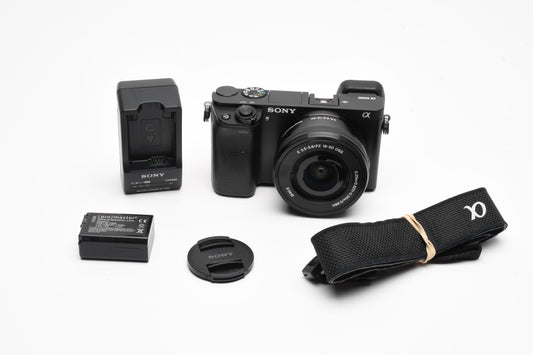 Sony A6400 Mirrorless w/16-50mm zoom, batt, charger, Only 2893 Acts!