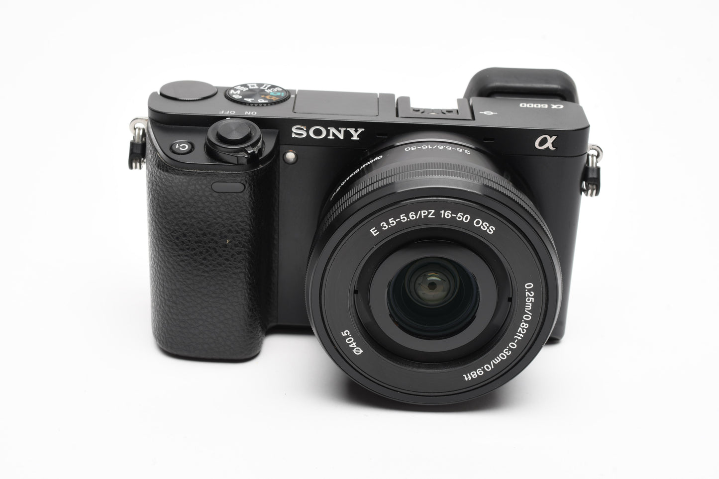 Sony A6400 Mirrorless w/16-50mm zoom, batt, charger, Only 2893 Acts!