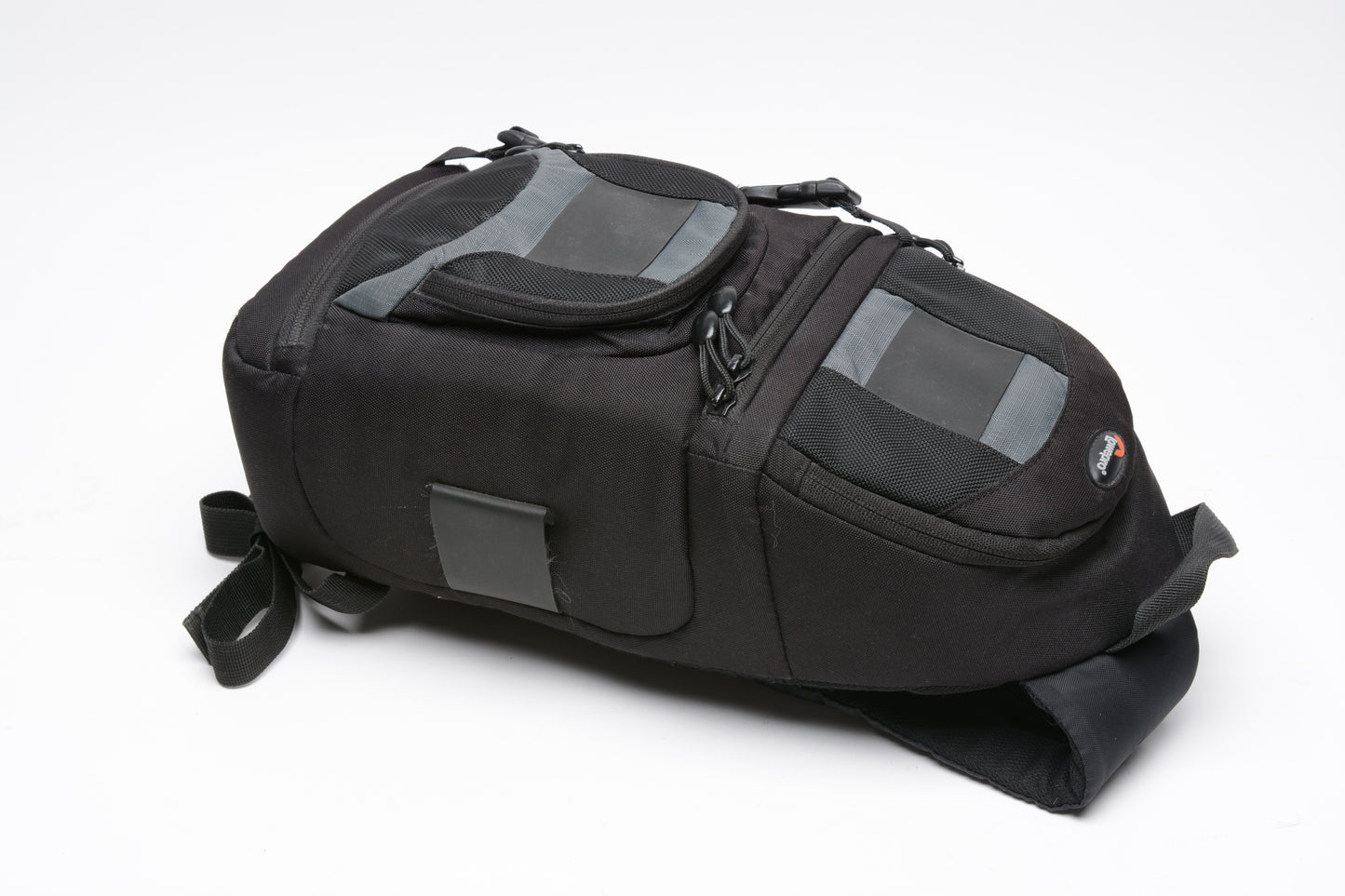 Lowepro Slingshot 100 AW sling pack, nice and clean (Black)