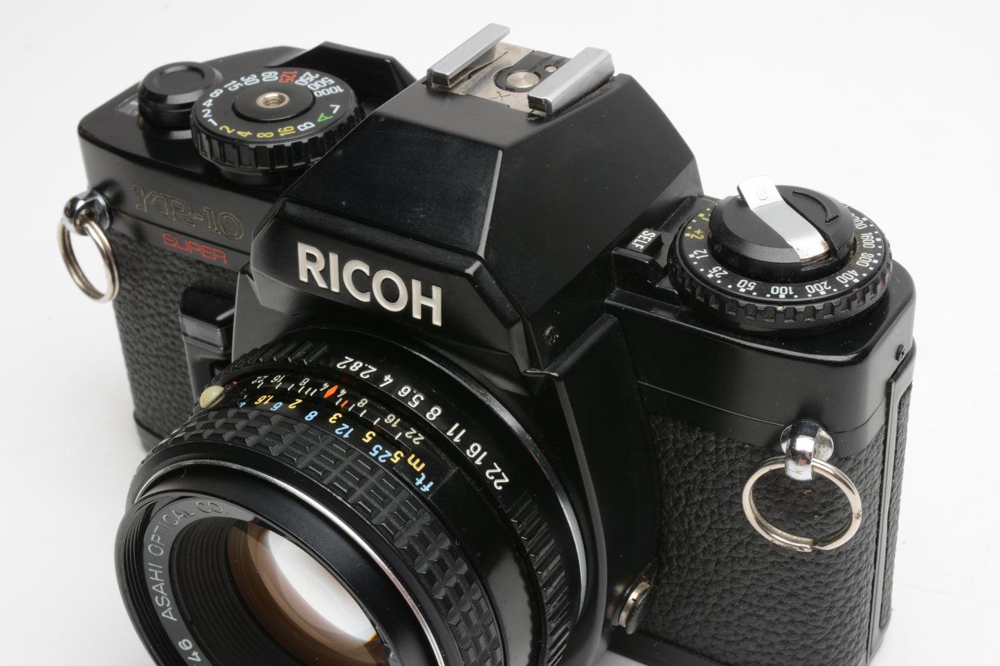 Ricoh KR-10 Super 35mm SLR w/50mm f2 Prime lens, cap, New seals, Strap, Nice