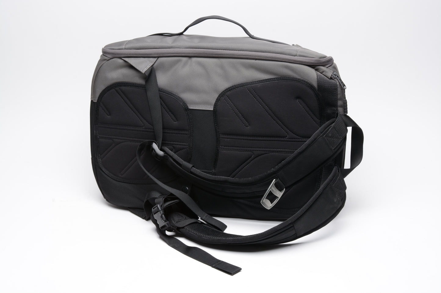 Timbuk2 Snoop Camera BackPack (Black/Gray), Nice quality!
