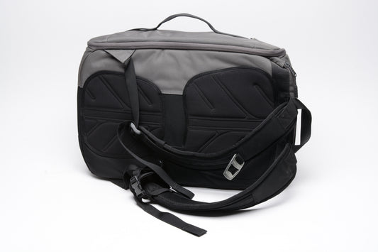 Timbuk2 Snoop Camera BackPack (Black/Gray), Nice quality!