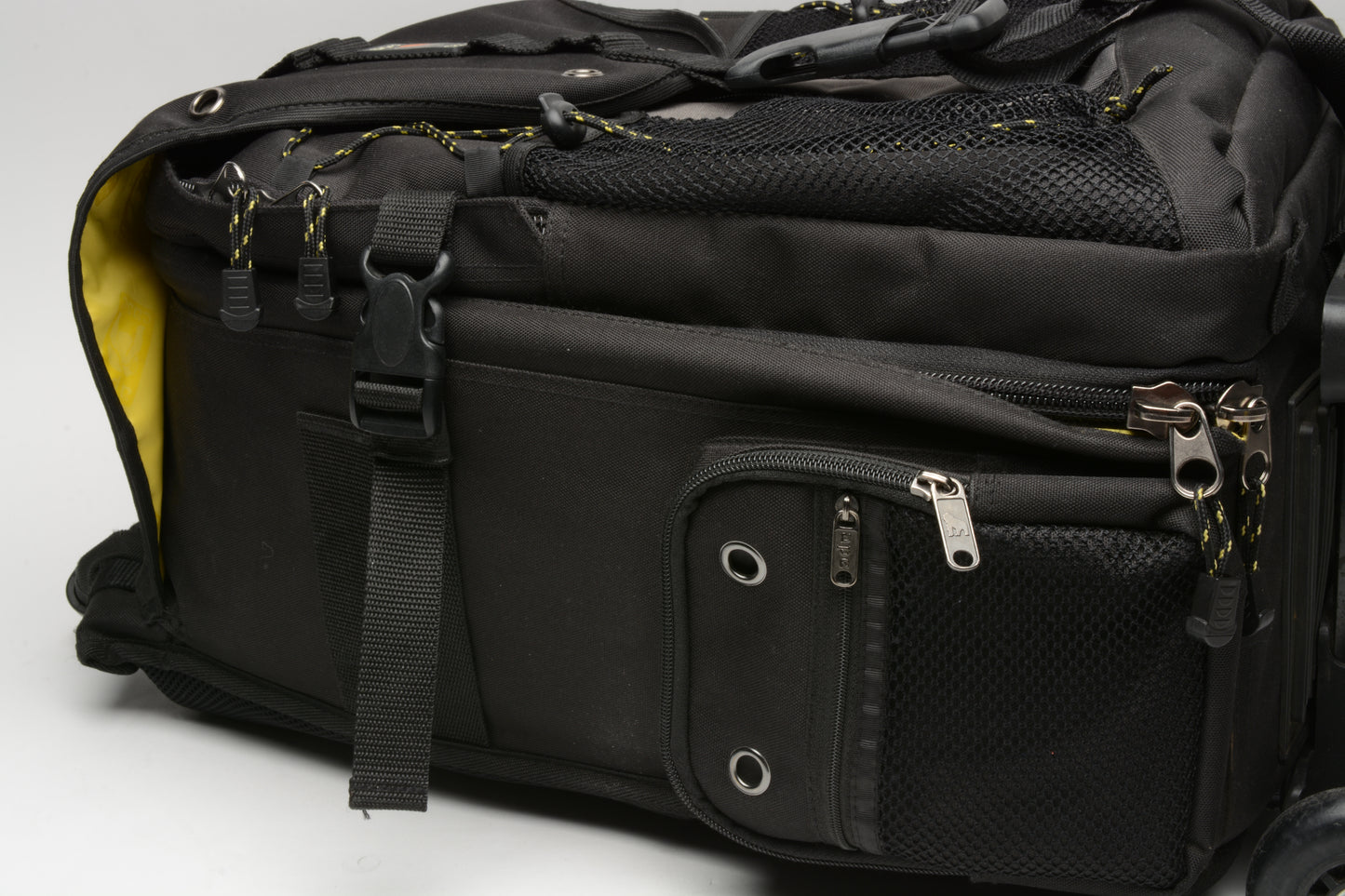 Ape Case ACPRO4000 w/trolley, Very clean, Great camera backpack, *Read