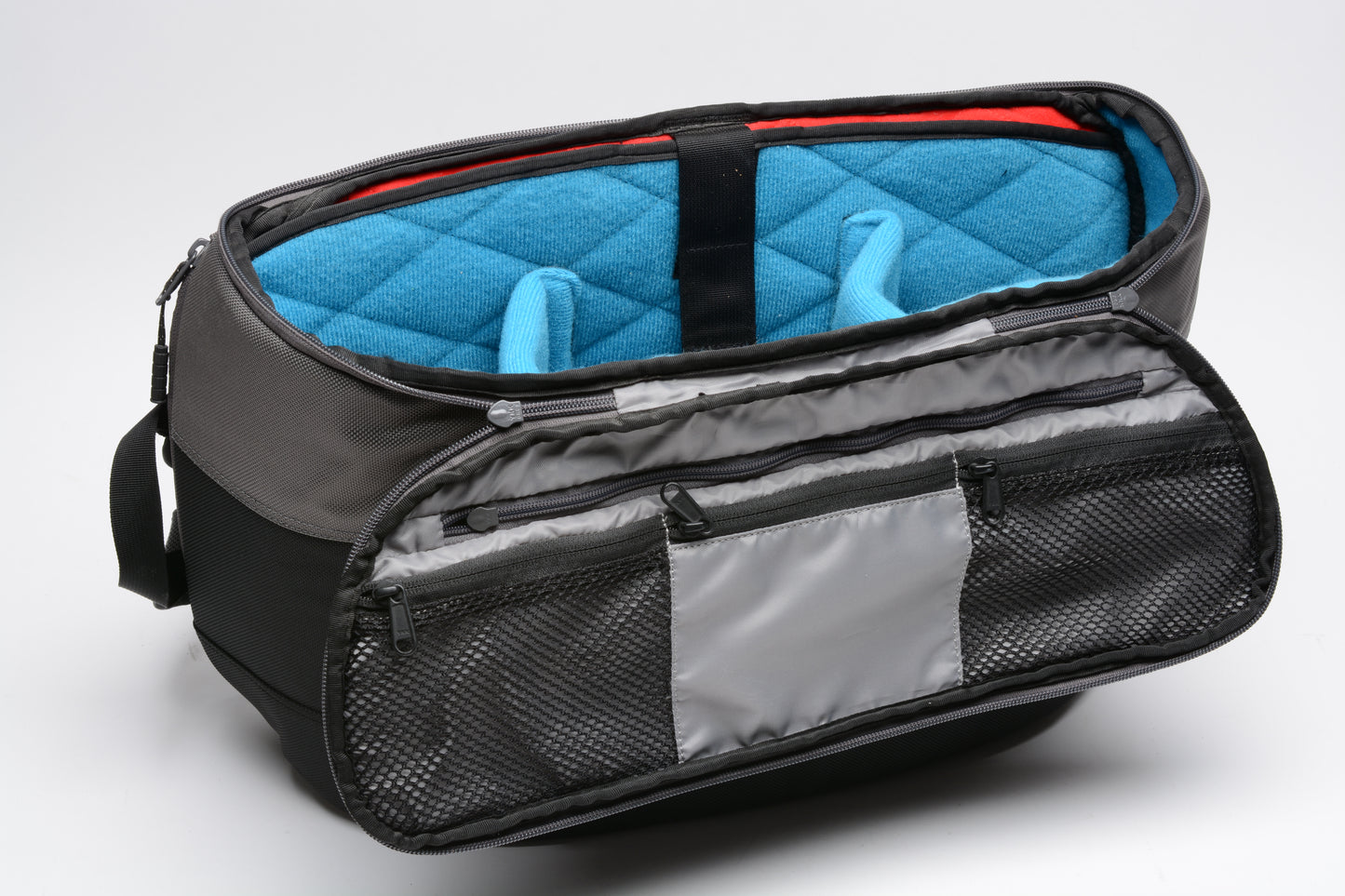 Timbuk2 Snoop Camera BackPack (Black/Gray), Nice quality!