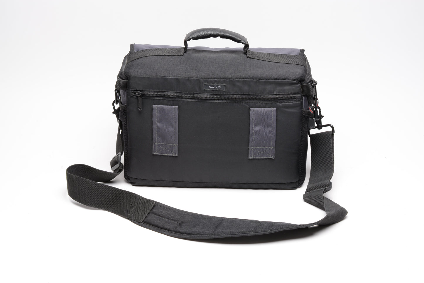 Lowepro Nova 5 Gray camera shoulder bag, clean, Very nice!