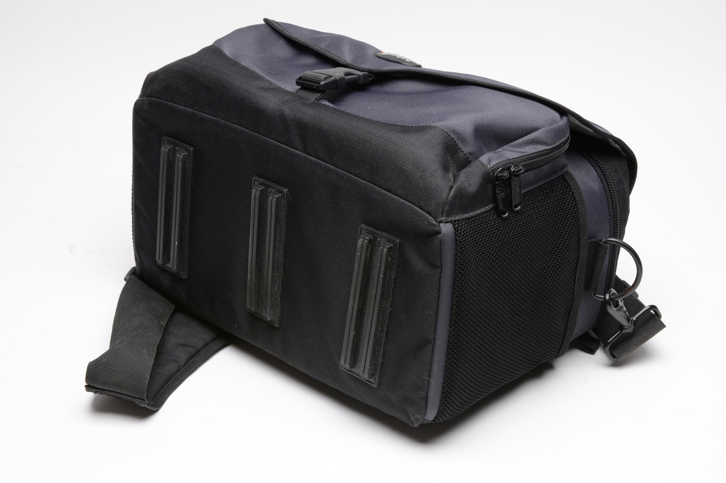 Lowepro Nova 5 Gray camera shoulder bag, clean, Very nice!