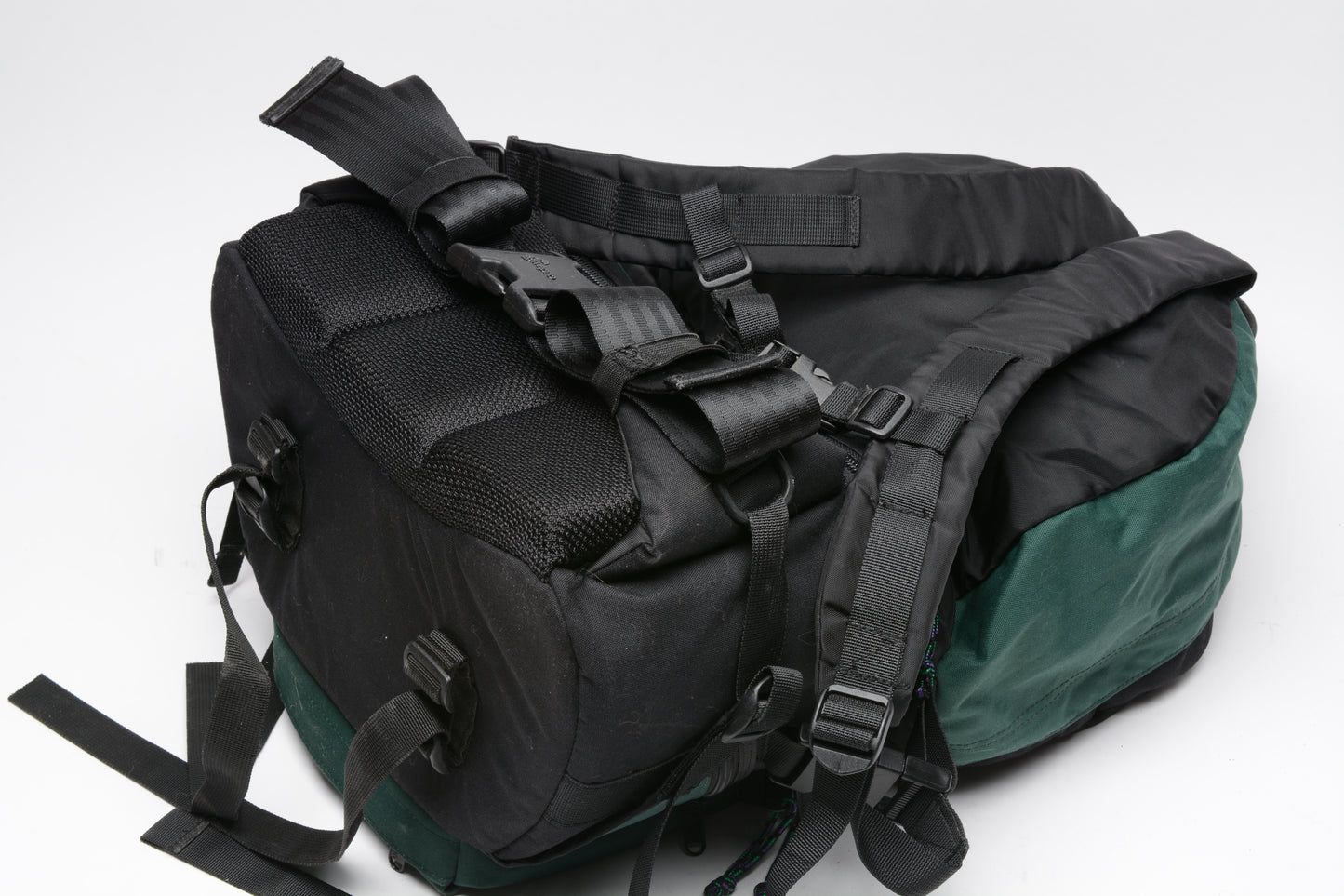 LowePro Orio AW camera bag w/ top matching backpack, Great, Clean