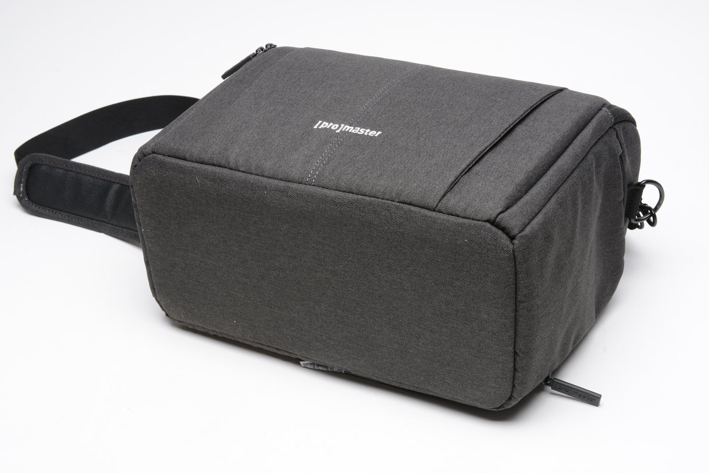 Promaster Cityscape 40 Camera Case should bag (Charcoal), Very clean