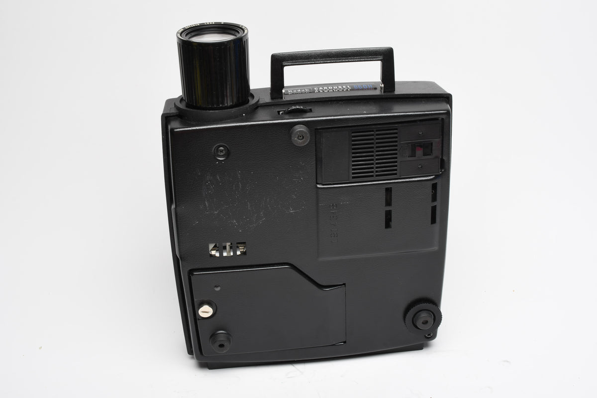 Kodak Carousel AF 860H 35mm Slide projector, lens, case, tested, great!