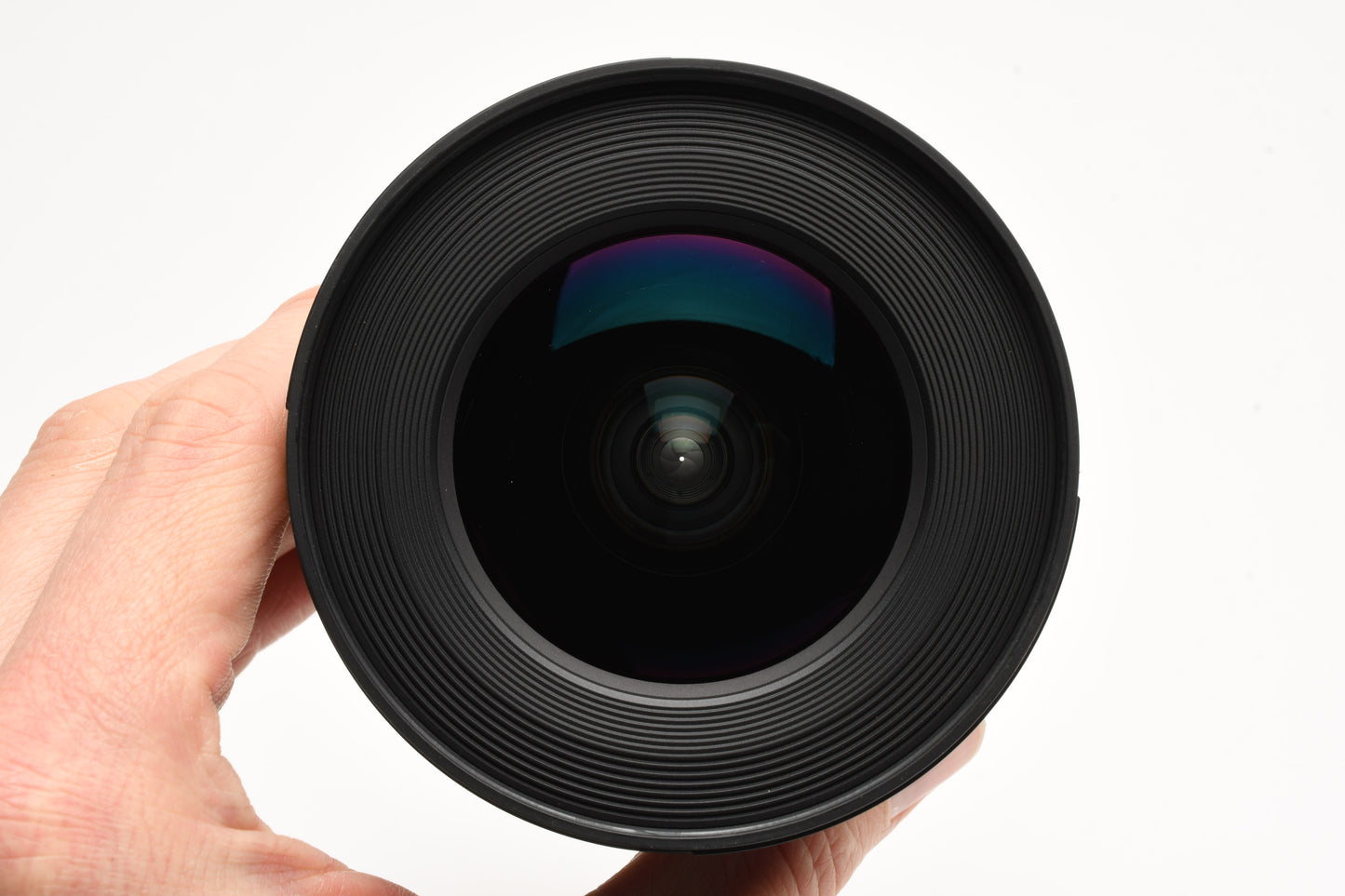 Sigma AF 10-20mm f3.5 DC HSM wide zoom lens Nikon Hood, caps, UV, case Mint-