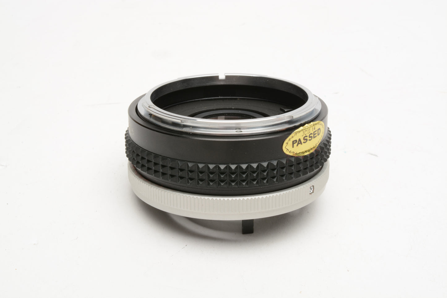 Access 2X 4-Element Macro 2X Converter for Canon FD Mount, Case, Clean