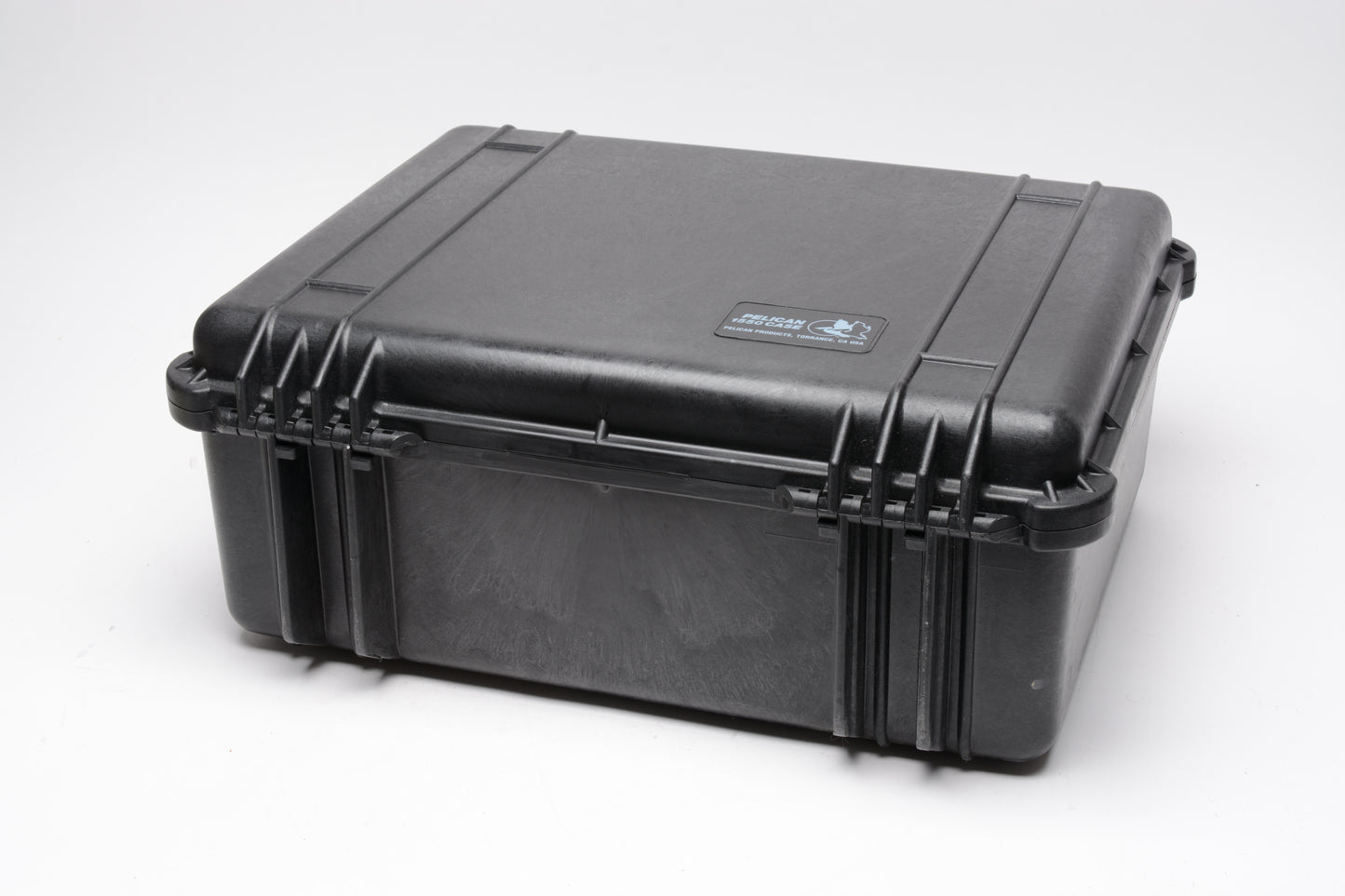 Pelican 1550 Weatherproof case w/insert/dividers, Great! Clean